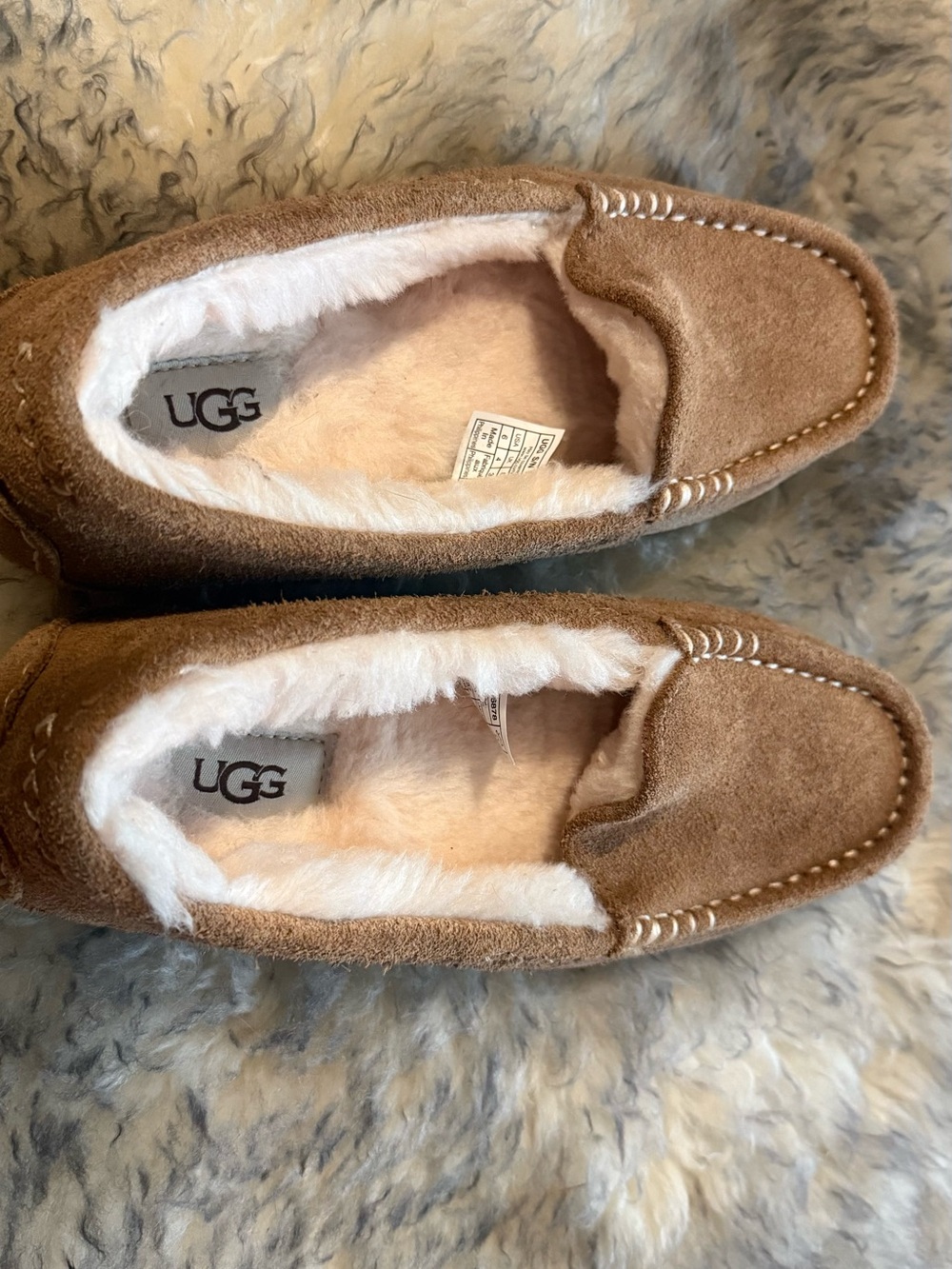 UGG Women's Chestnut Tan Suede Moccasin Slippers - Picture 3 of 5